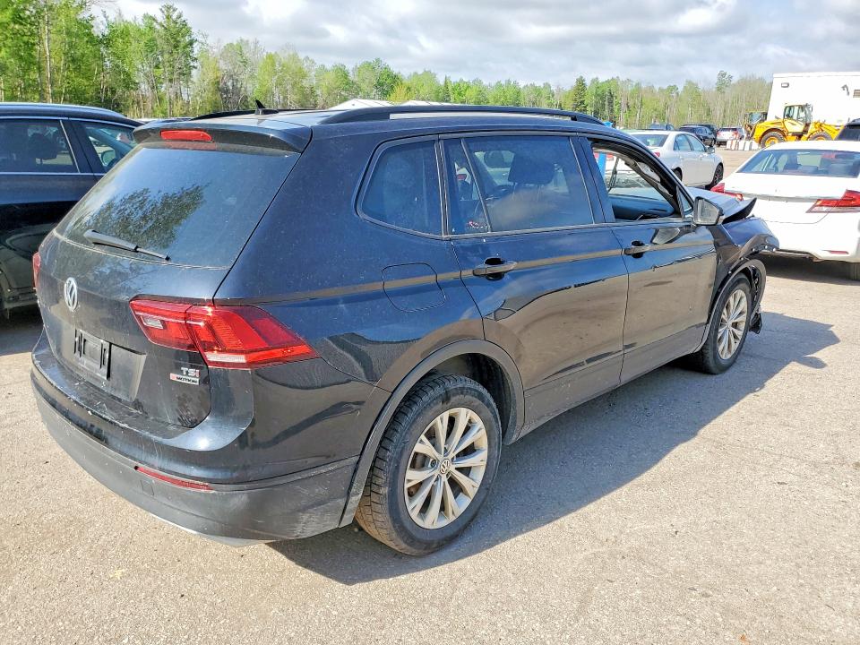 Продажа на аукционе авто 2018 Volkswagen Tiguan, vin: 3VV0B7AX5JM008089, номер лота: 52307826