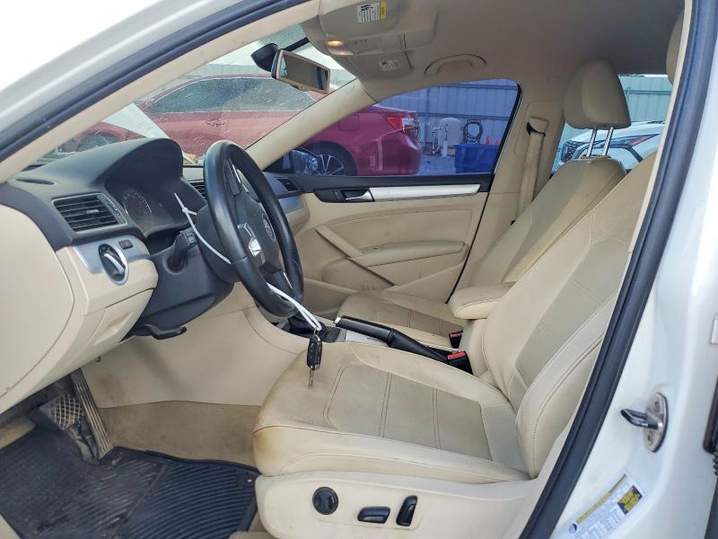 Продаж на аукціоні авто 2012 Volkswagen Passat, vin: 1VWBH7A39CC087383, номер лоту: 53086956