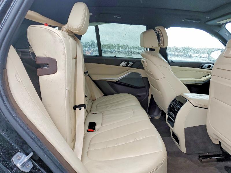54673956 :رقم المزاد ، 5UXCR6C52KLK87709 vin ، 2019 Bmw X5 مزاد بيع