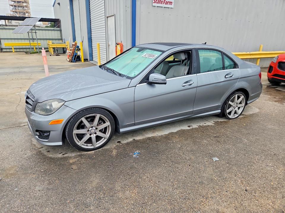 Aukcja sprzedaży 2014 Mercedes-benz C, vin: WDDGF4HB1EA953026, numer aukcji: 52700006