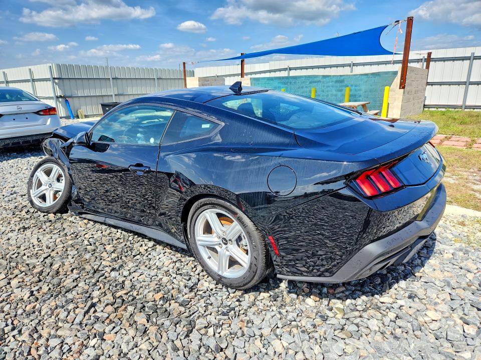 2026 Ford Mustang მანქანა იყიდება აუქციონზე, vin: 1FA6P8TH3T5106834, აუქციონის ნომერი: 52274856