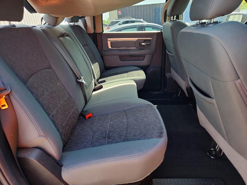 54554926 :رقم المزاد ، 1C6RR7LT3JS237946 vin ، 2018 Ram 1500 مزاد بيع