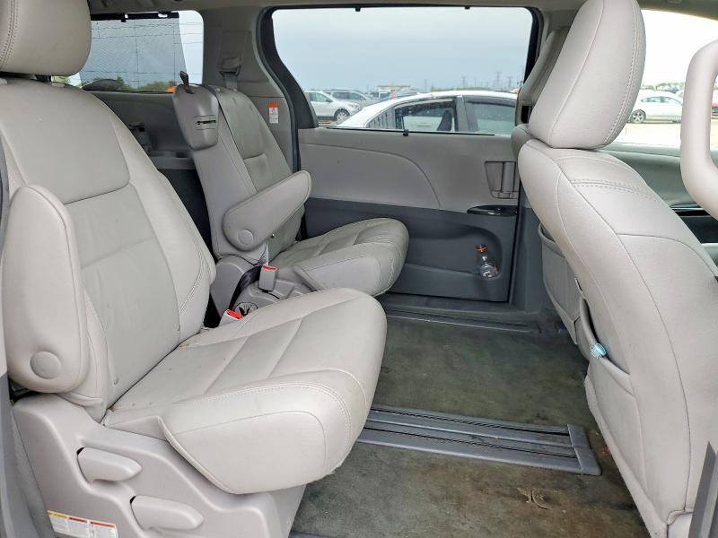 Aukcja sprzedaży 2015 Toyota Sienna, vin: 5TDYK3DC2FS668679, numer aukcji: 52315256