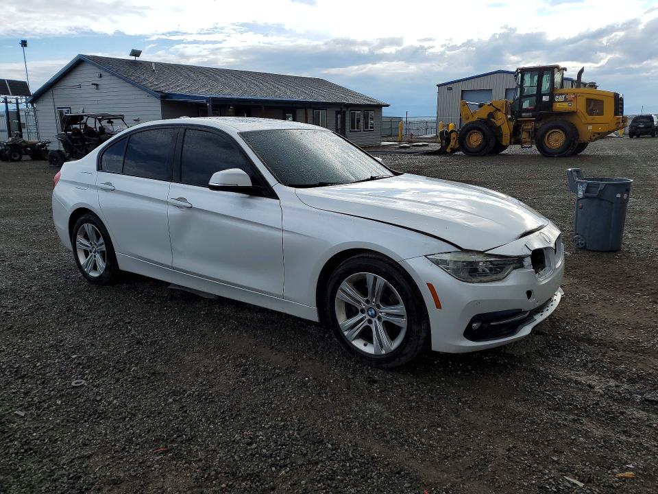 Продаж на аукціоні авто 2016 Bmw 328, vin: WBA8E3G58GNU00177, номер лоту: 51190256