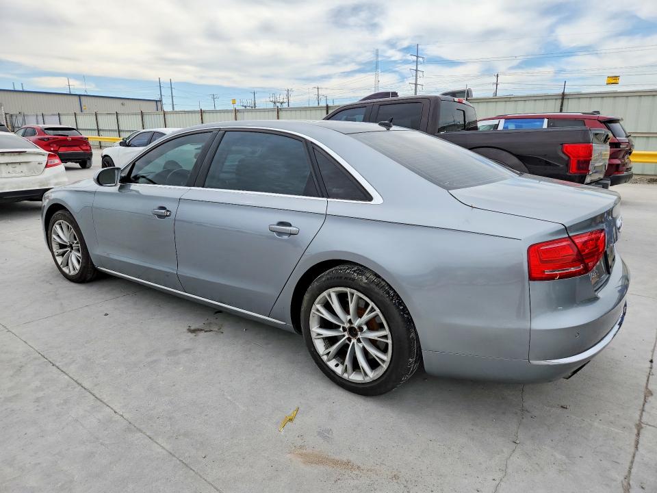 52540846 :رقم المزاد ، WAURVAFD2CN009652 vin ، 2012 Audi A8 مزاد بيع
