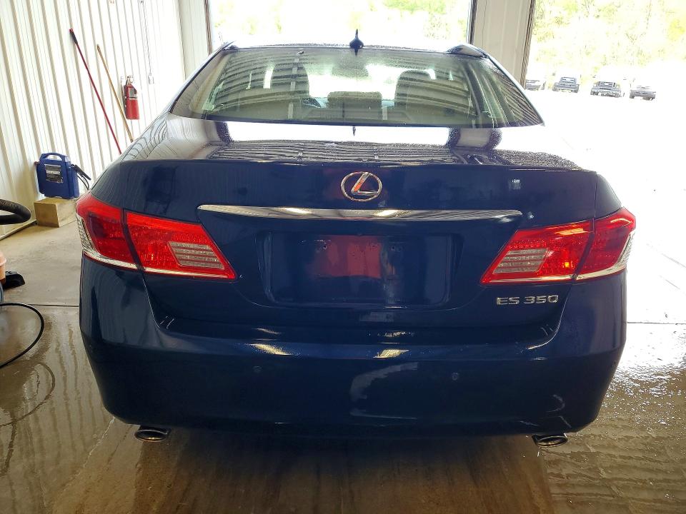 53607496 :رقم المزاد ، JTHBK1EG3B2467997 vin ، 2011 Lexus Es مزاد بيع