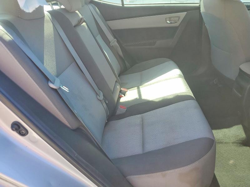 53541766 :رقم المزاد ، 2T1BURHE6JC984585 vin ، 2018 Toyota Corolla مزاد بيع