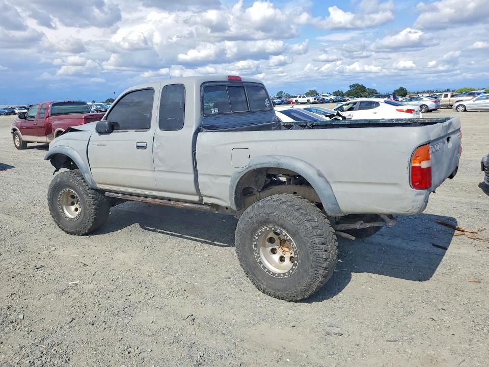 2001 Toyota Tacoma მანქანა იყიდება აუქციონზე, vin: 5TEWN72N11Z747282, აუქციონის ნომერი: 55414906