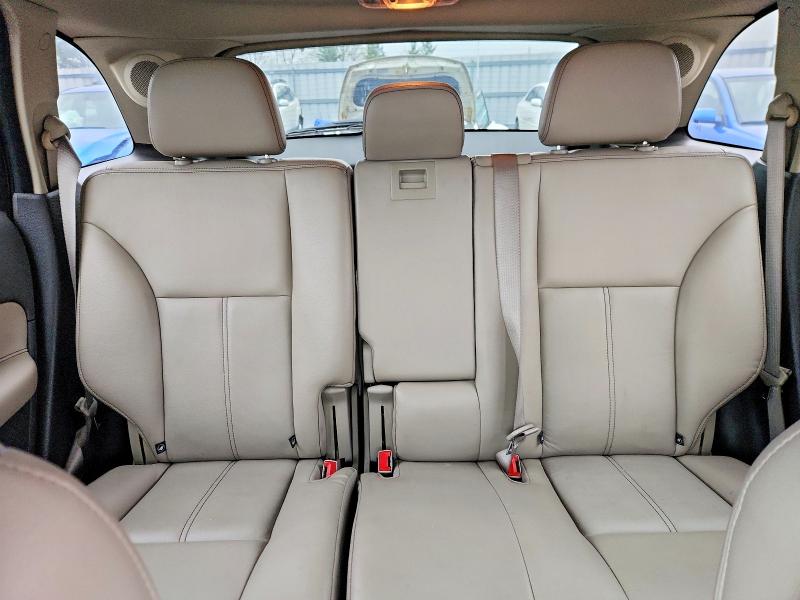 51865106 :رقم المزاد ، 2FMDK4KC1BBB22423 vin ، 2011 Ford Edge مزاد بيع