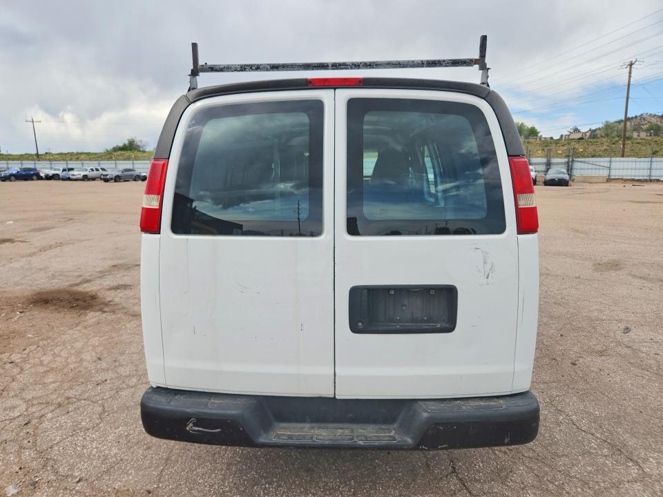 53762516 :رقم المزاد ، 1GTW7FCG1B1100350 vin ، 2011 Gmc Savana مزاد بيع