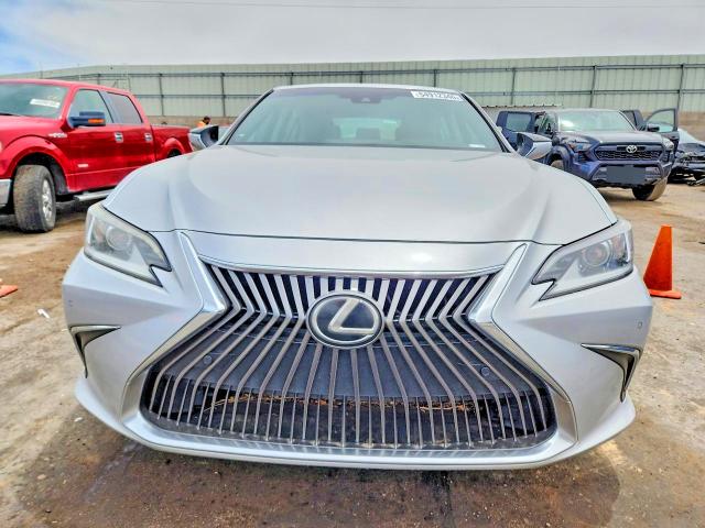2020 Lexus Es მანქანა იყიდება აუქციონზე, vin: 58AEZ1B16LU058669, აუქციონის ნომერი: 54912346