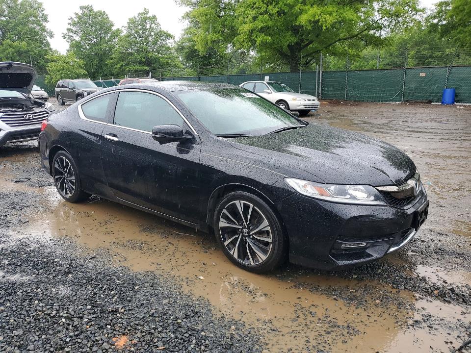 Продаж на аукціоні авто 2017 Honda Accord, vin: 1HGCT2B98HA002310, номер лоту: 54625436