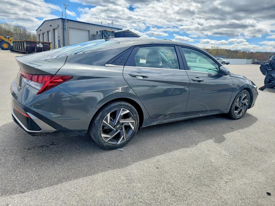 2025 Hyundai Elantra მანქანა იყიდება აუქციონზე, vin: KMHLP4DG5SU044719, აუქციონის ნომერი: 52169336