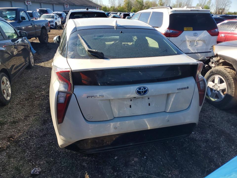 Продаж на аукціоні авто 2018 Toyota Prius, vin: JTDKARFU4J3055426, номер лоту: 53377186
