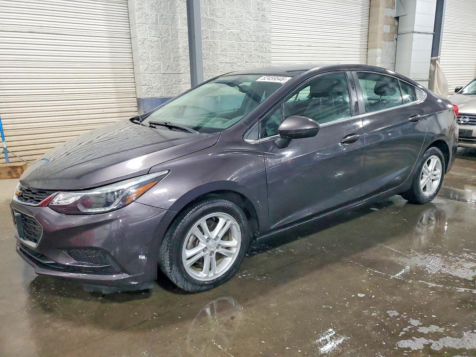 2017 Chevrolet Cruze მანქანა იყიდება აუქციონზე, vin: 1G1BE5SM2H7226057, აუქციონის ნომერი: 52459546