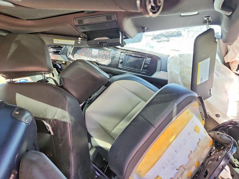 52817726 :رقم المزاد ، 3VWC57BU1KM062544 vin ، 2019 Volkswagen Jetta مزاد بيع