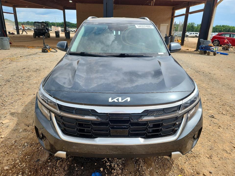 2024 Kia Seltos მანქანა იყიდება აუქციონზე, vin: KNDETCA77R7493092, აუქციონის ნომერი: 54557406