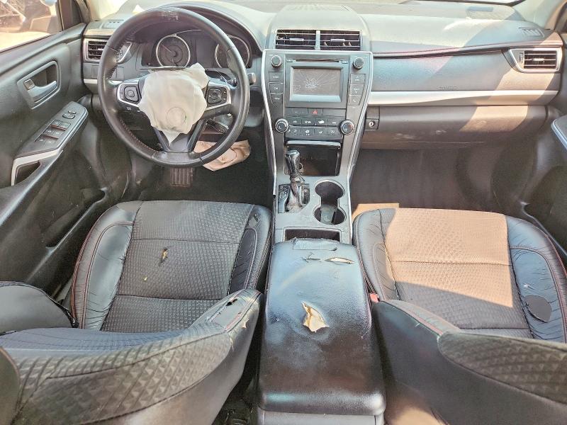 54116886 :رقم المزاد ، 4T1BF1FKXFU498050 vin ، 2015 Toyota Camry مزاد بيع