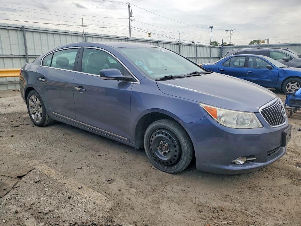 2013 Buick Lacrosse მანქანა იყიდება აუქციონზე, vin: 1G4GC5E33DF318067, აუქციონის ნომერი: 52364666