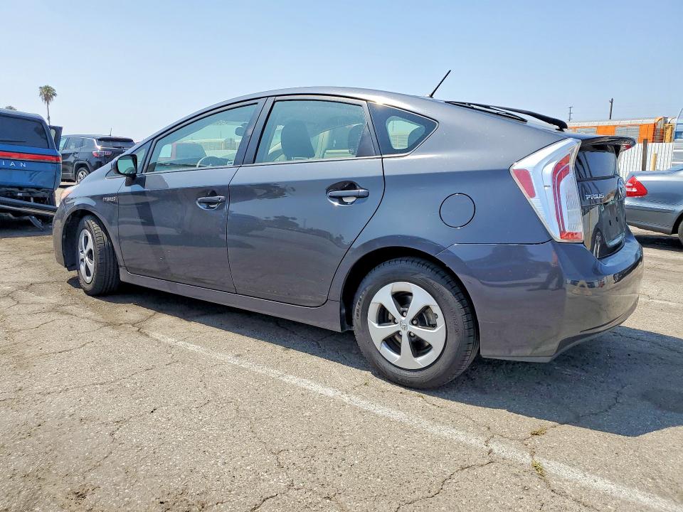 2015 Toyota Prius მანქანა იყიდება აუქციონზე, vin: JTDKN3DUXF0447047, აუქციონის ნომერი: 53653246