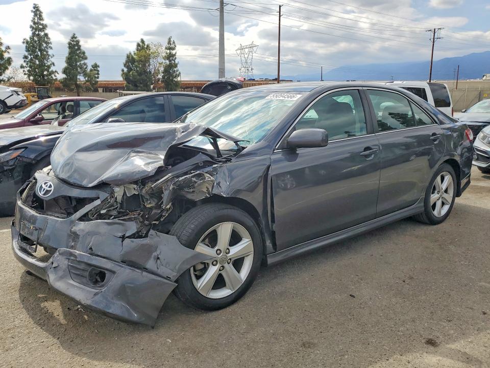 2011 Toyota Camry მანქანა იყიდება აუქციონზე, vin: 4T1BF3EK1BU230639, აუქციონის ნომერი: 55094566