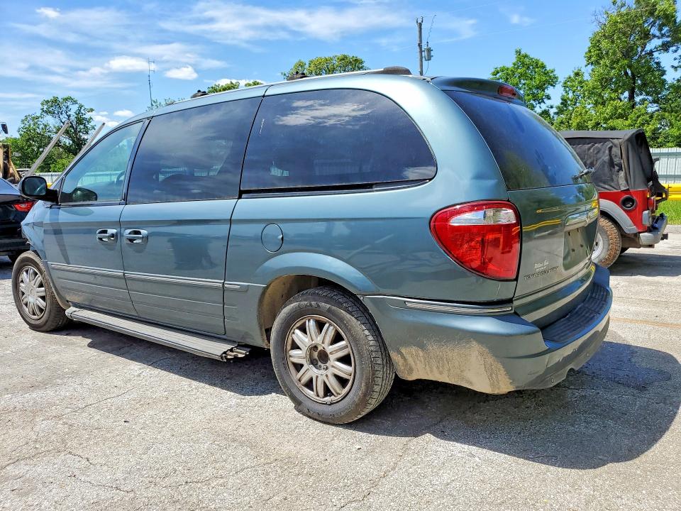 Продажа на аукционе авто 2005 Chrysler Town & Country, vin: 2C8GP64L15R393679, номер лота: 51682646