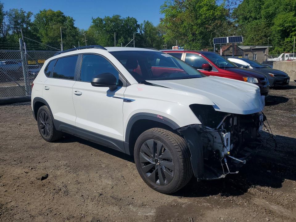 Продажа на аукционе авто 2023 Volkswagen Taos, vin: 3VVCX7B28PM322992, номер лота: 52210676