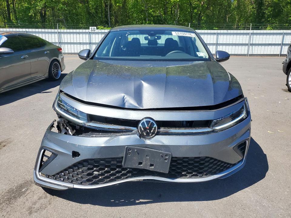 53159776 :رقم المزاد ، 3VW5X7BU9SM111329 vin ، 2025 Volkswagen Jetta مزاد بيع