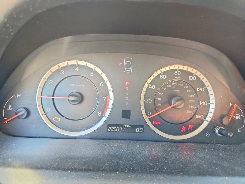53054986 :رقم المزاد ، 1HGCS2B8XBA008787 vin ، 2011 Honda Accord مزاد بيع