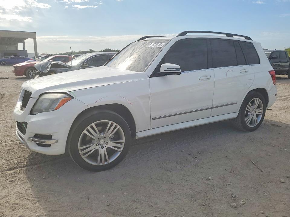 2013 Mercedes-benz Glk მანქანა იყიდება აუქციონზე, vin: WDCGG5HB2DG126820, აუქციონის ნომერი: 51779316