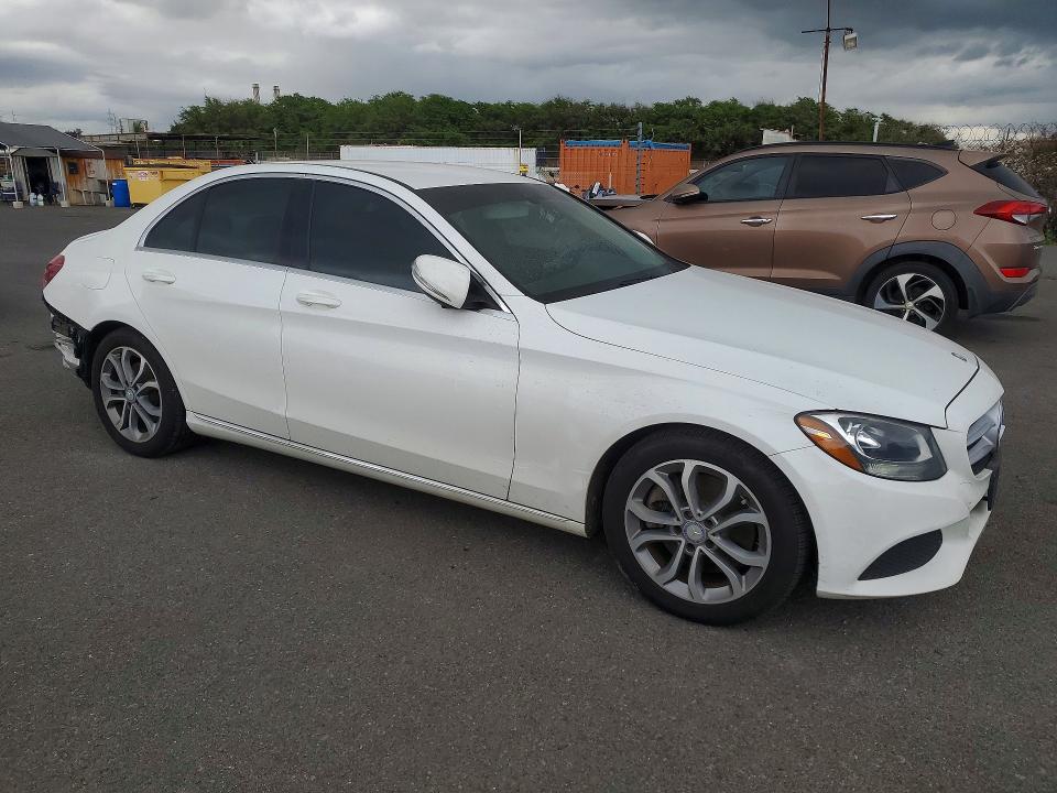 Продаж на аукціоні авто 2015 Mercedes-benz C, vin: 55SWF4JB7FU087131, номер лоту: 52573586