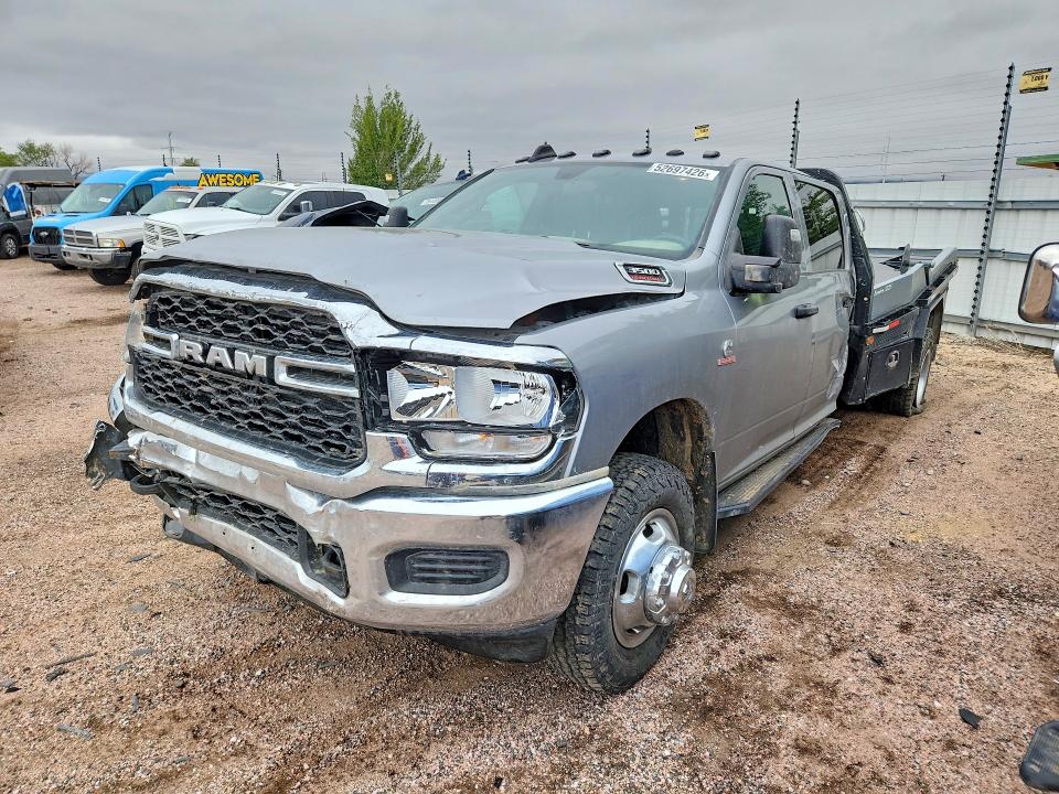 52697426 :رقم المزاد ، 3C63RRGL6RG257753 vin ، 2024 Ram 3500 مزاد بيع