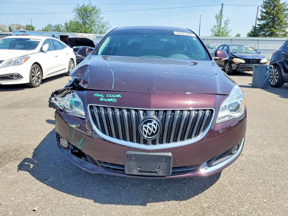 54791826 :رقم المزاد ، 2G4GR5GX8H9125863 vin ، 2017 Buick Regal مزاد بيع