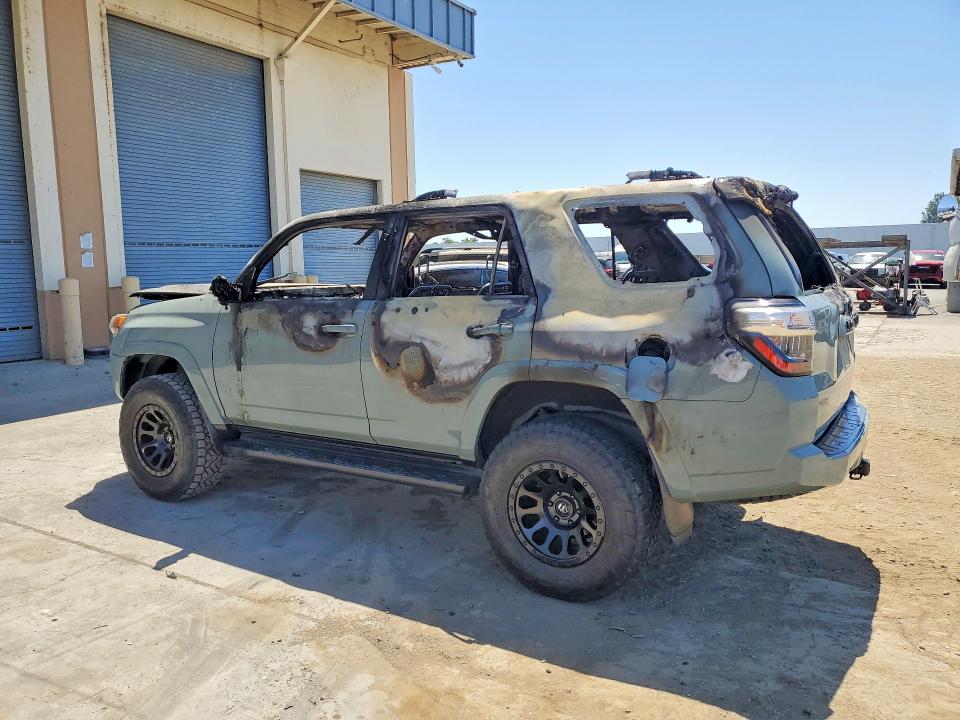 Продажа на аукционе авто 2018 Toyota 4runner, vin: JTEBU5JR7J5579429, номер лота: 53942836