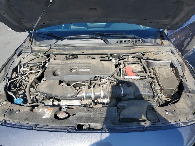 Продажа на аукционе авто 2018 Honda Accord, vin: 1HGCV2F33JA038217, номер лота: 52679466
