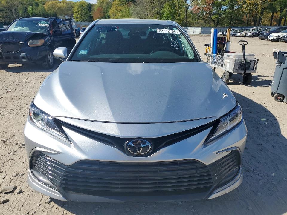 Продажа на аукционе авто 2024 Toyota Camry, vin: 4T1C11AK0RU209384, номер лота: 52012756