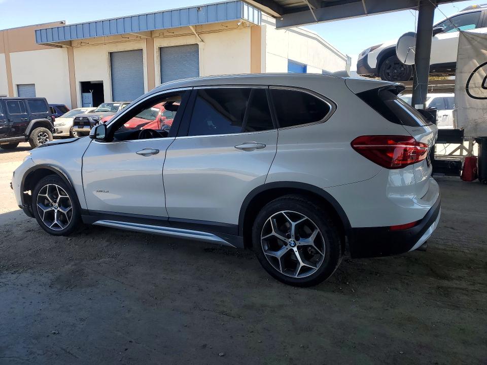 2016 Bmw X1 მანქანა იყიდება აუქციონზე, vin: WBXHT3C38G5E55490, აუქციონის ნომერი: 54535146