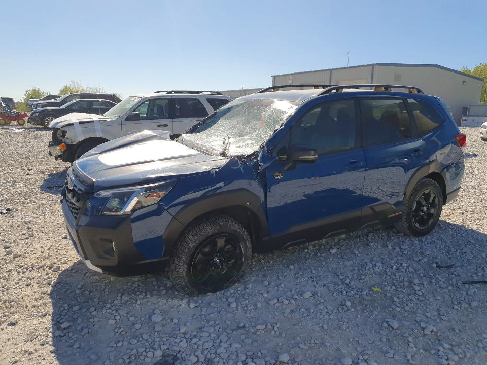 Продаж на аукціоні авто 2024 Subaru Forester, vin: JF2SKAJC0RH527568, номер лоту: 53586546