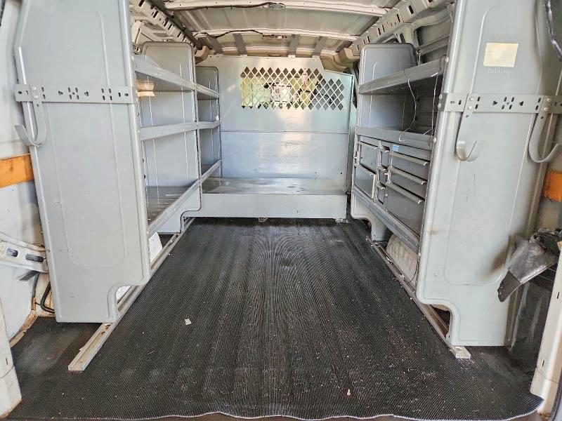 52362606 :رقم المزاد ، 1GTW7FCF3F1129202 vin ، 2015 Gmc Savana مزاد بيع