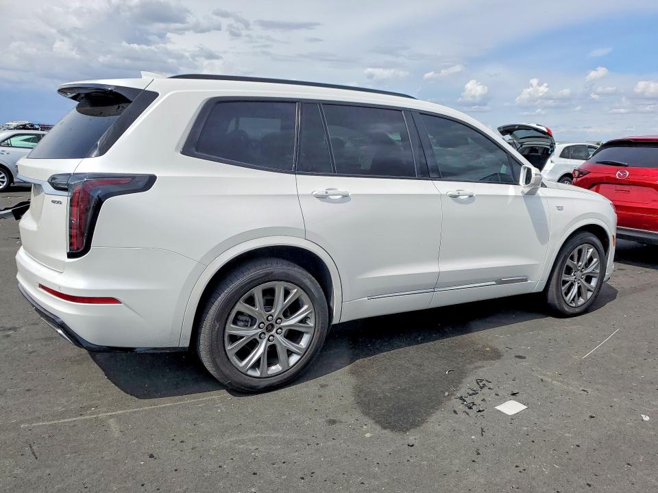 55018906 :رقم المزاد ، 1GYKPGRS4LZ105328 vin ، 2020 Cadillac Xt6 مزاد بيع