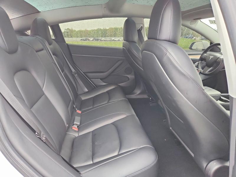 2022 Tesla Model 3 მანქანა იყიდება აუქციონზე, vin: 5YJ3E1EB5NF117595, აუქციონის ნომერი: 51139276