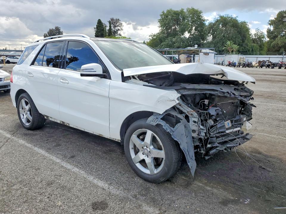 Auction sale of the 2015 Mercedes-benz Ml, vin: 4JGDA5JB2FA512529, lot number: 52327116