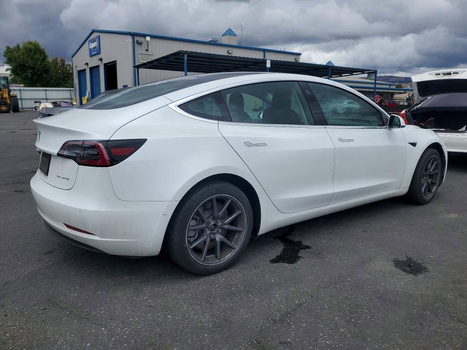 Продажа на аукционе авто 2020 Tesla Model 3, vin: 5YJ3E1EB9LF650112, номер лота: 55424286