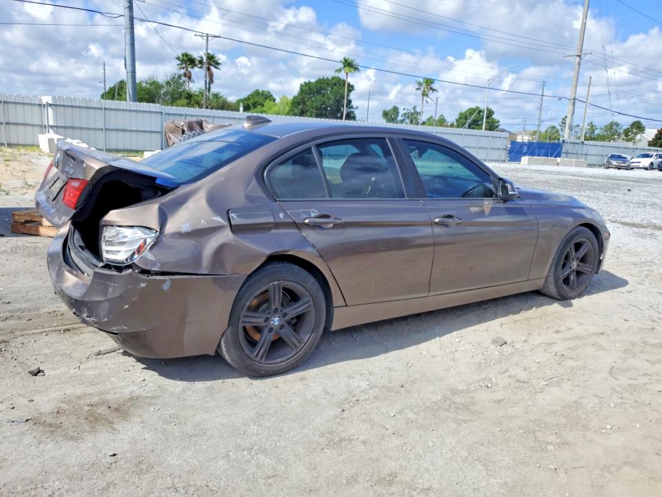 2013 Bmw 328 მანქანა იყიდება აუქციონზე, vin: WBA3C1G57DNR49322, აუქციონის ნომერი: 54246866