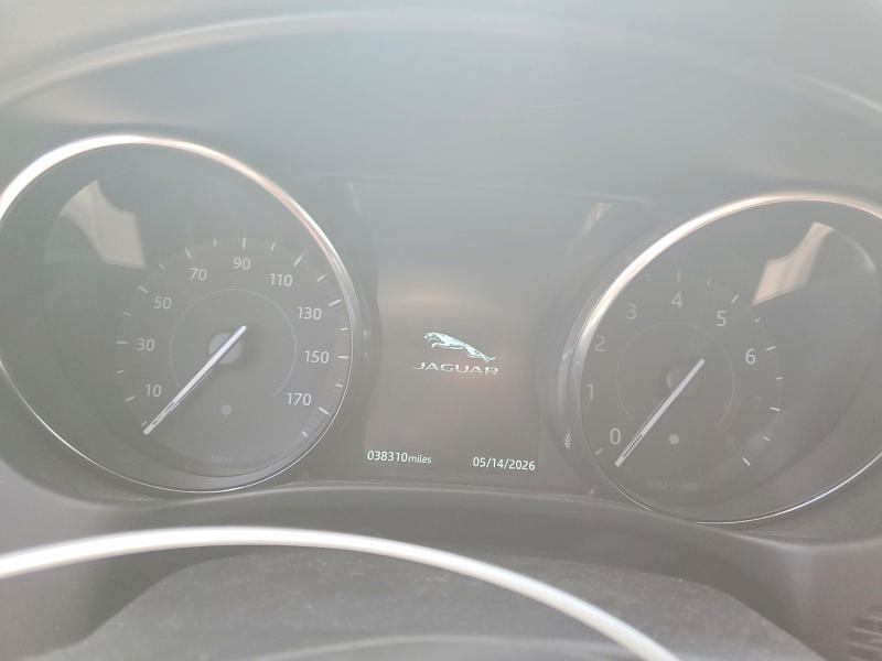Продаж на аукціоні авто 2019 Jaguar Xe, vin: SAJAJ4FX2KCP54226, номер лоту: 53135346