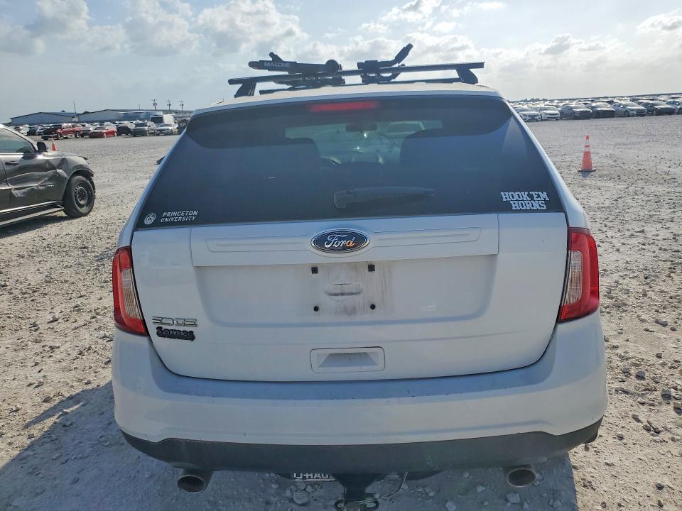 53658346 :رقم المزاد ، 2FMDK3GC7EBA24813 vin ، 2014 Ford Edge مزاد بيع