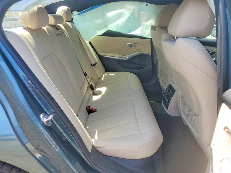 52601796 :رقم المزاد ، 3MW5R7J00M8B97179 vin ، 2021 Bmw 330xi مزاد بيع