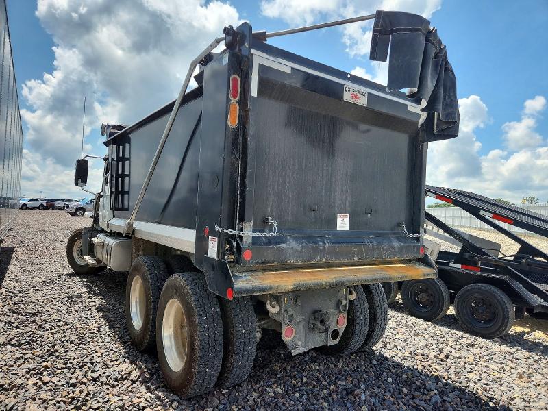 Продаж на аукціоні авто 2026 Mack Granite, vin: 1M2GR2GC8TM055708, номер лоту: 54768926