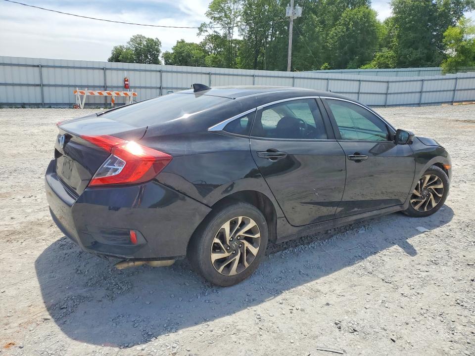 Продажа на аукционе авто 2018 Honda Civic, vin: 2HGFC2F74JH542590, номер лота: 52769566