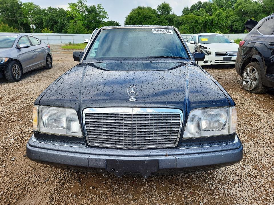 Aukcja sprzedaży 1994 Mercedes-benz E, vin: WDBEA32E5RC060685, numer aukcji: 54683246